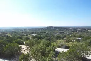 400 Eagles Nest Dr, Wimberley, TX 78676 - Photo 2