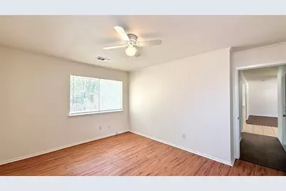 10105 Oak Hollow Drive, Austin, TX 78758 - Photo 14