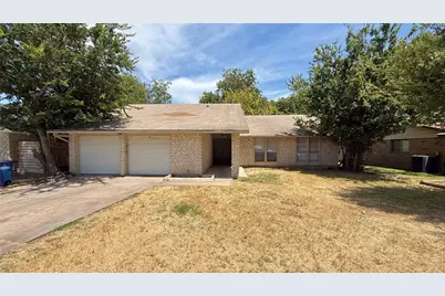 10105 Oak Hollow Drive, Austin, TX 78758 - Photo 2