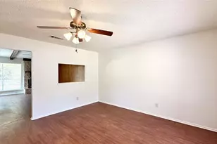 10105 Oak Hollow Dr, Austin, TX 78758 - Photo 4