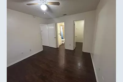 8812 Schick Rd Road #C, Austin, TX 78729 - Photo 12