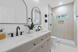 738 Chihuahua St, Lockhart, TX 78644 - Photo 10