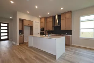 328 Marisol Bnd, Georgetown, TX 78626 - Photo 2