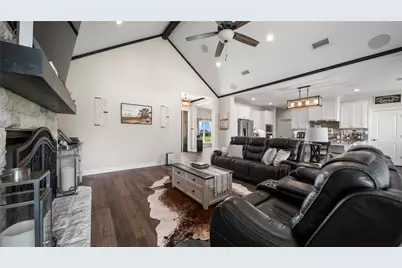 1606 County Road 216, Giddings, TX 78942 - Photo 6