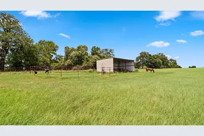 1606 County Road 216, Giddings, TX 78942 - Photo 32