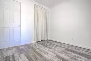2513 Dovehill Dr, Austin, TX 78744 - Photo 16