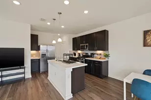 15216B Sweet Mimosa Dr, Del Valle, TX 78617 - Photo 4