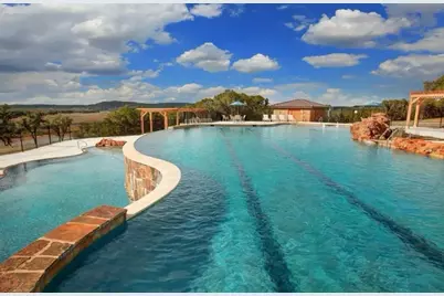 8504 Pine Muhly Drive, Lago Vista, TX 78645 - Photo 38