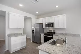 2412 Jack Nora Wy, Round Rock, TX 78665 - Photo 16