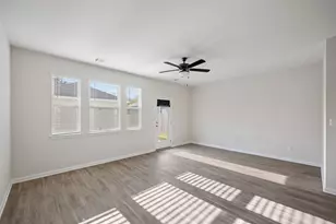 2412 Jack Nora Wy, Round Rock, TX 78665 - Photo 18