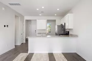 2412 Jack Nora Wy, Round Rock, TX 78665 - Photo 10