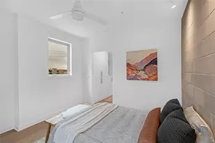 700 Denson Dr, Austin, TX 78752 - Photo 16