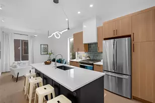 700 Denson Dr, Austin, TX 78752 - Photo 2