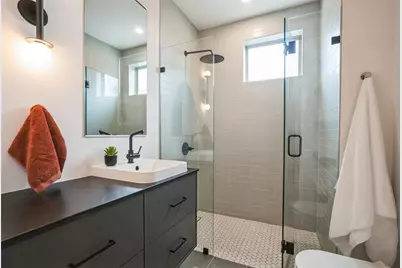 700 Denson Drive #1102, Austin, TX 78752 - Photo 8