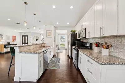 6509 Northeast Drive, Austin, TX 78723 - Photo 14