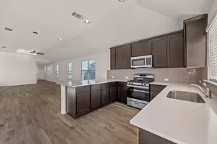 105 Tranchet Dr, Georgetown, TX 78626 - Photo 8