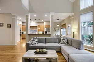 4147 E Northampton Pl, Houston, TX 77098 - Photo 6