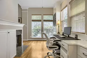 4147 E Northampton Pl, Houston, TX 77098 - Photo 20