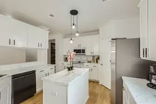 1016 Thackeray Ln, Pflugerville, TX 78660 - Photo 8