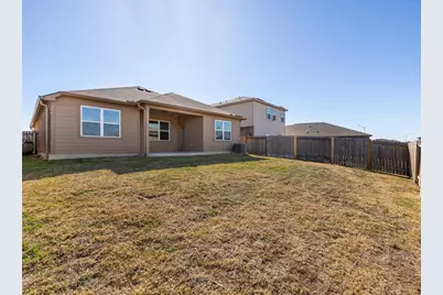 13712 Charles W Fairbanks Cove, Manor, TX 78653 - Photo 14