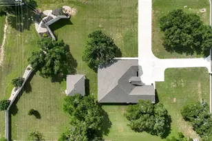 200 Wood Cove, Georgetown, TX 78633 - Photo 6