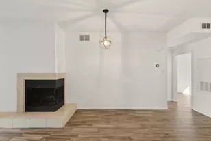 2450 Wickersham Ln, Austin, TX 78741 - Photo 8