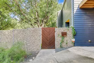 2000 Kenwood Ave, Austin, TX 78704 - Photo 1