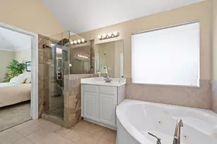 12909 Majestic Oaks Dr, Austin, TX 78732 - Photo 24