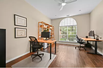 12909 Majestic Oaks Drive, Austin, TX 78732 - Photo 10