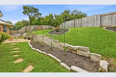 12909 Majestic Oaks Drive, Austin, TX 78732 - Photo 32