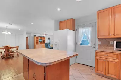 661 W South Street, Bertram, TX 78605 - Photo 18