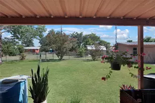 661 W South St, Bertram, TX 78605 - Photo 32