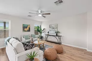 724 Lavaca Loop, Elgin, TX 78621 - Photo 6