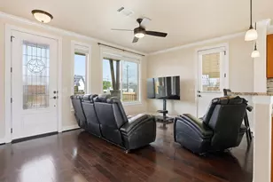 1185 Springdale Rd, Austin, TX 78721 - Photo 4