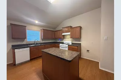 1341 Rainbow Parke Drive, Round Rock, TX 78665 - Photo 4
