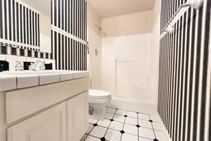 10526 Grand Oak Cir, Austin, TX 78750 - Photo 20