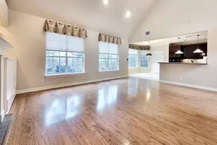 10526 Grand Oak Cir, Austin, TX 78750 - Photo 8