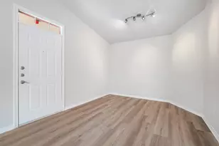 6804 N Capital Of Tx, Austin, TX 78731 - Photo 10