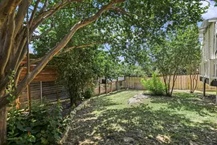 11524 Emerald Falls Dr, Austin, TX 78738 - Photo 26