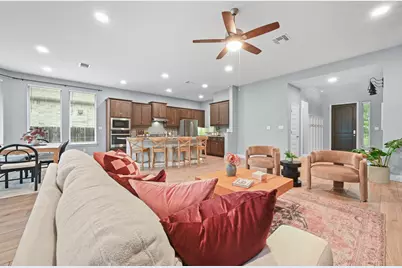 154 Ashleaf Drive, Buda, TX 78610 - Photo 10