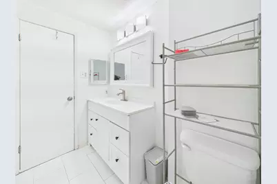 806 W 24th Street #114, Austin, TX 78705 - Photo 12