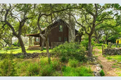 1218 Oakwood Loop, Wimberley, TX 78676 - Photo 22