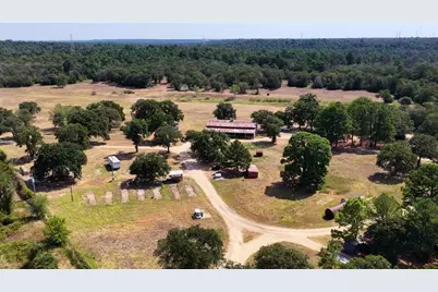 218 Little Ranch Road, Red Rock, TX 78662 - Photo 32