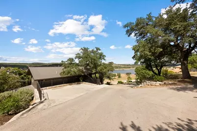 19833 Lakehurst Loop, Spicewood, TX 78669 - Photo 14