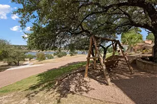19833 Lakehurst Loop, Spicewood, TX 78669 - Photo 4