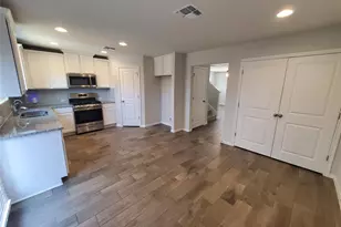 1158 Esplanade Pkwy, San Marcos, TX 78666 - Photo 6
