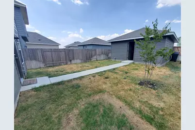 1158 Esplanade Parkway, San Marcos, TX 78666 - Photo 20