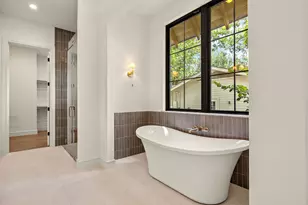 2705 Warren St, Austin, TX 78703 - Photo 20