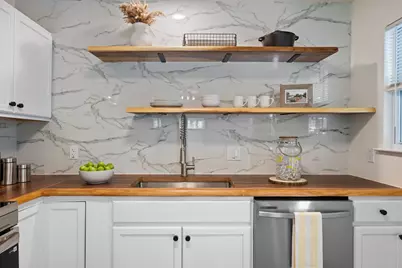 4711 Bandera Road, Austin, TX 78721 - Photo 1