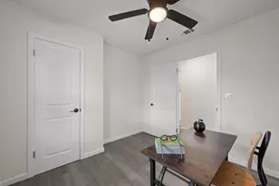 4711 Bandera Rd, Austin, TX 78721 - Photo 14